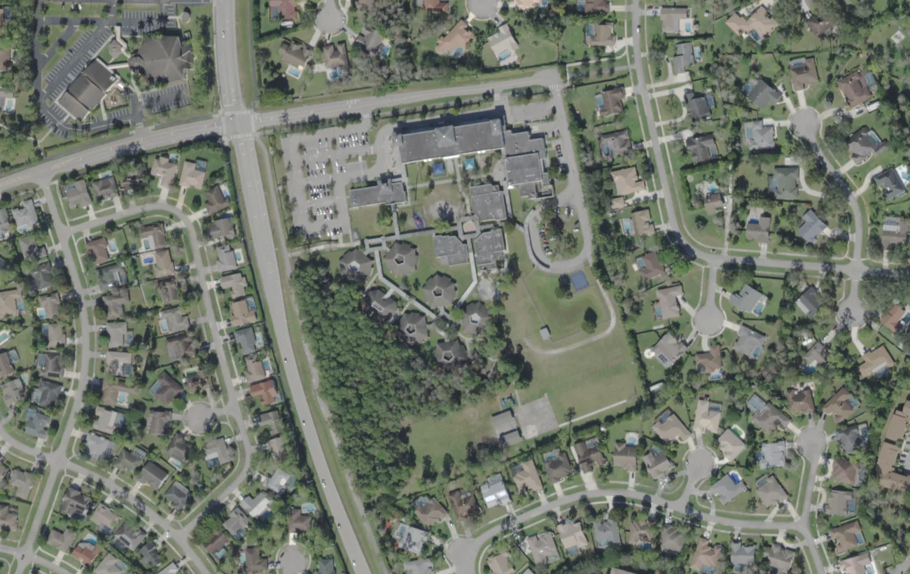 Wellington Elementary on Paddock Drive from the air, surrounded by the homes of Wellington