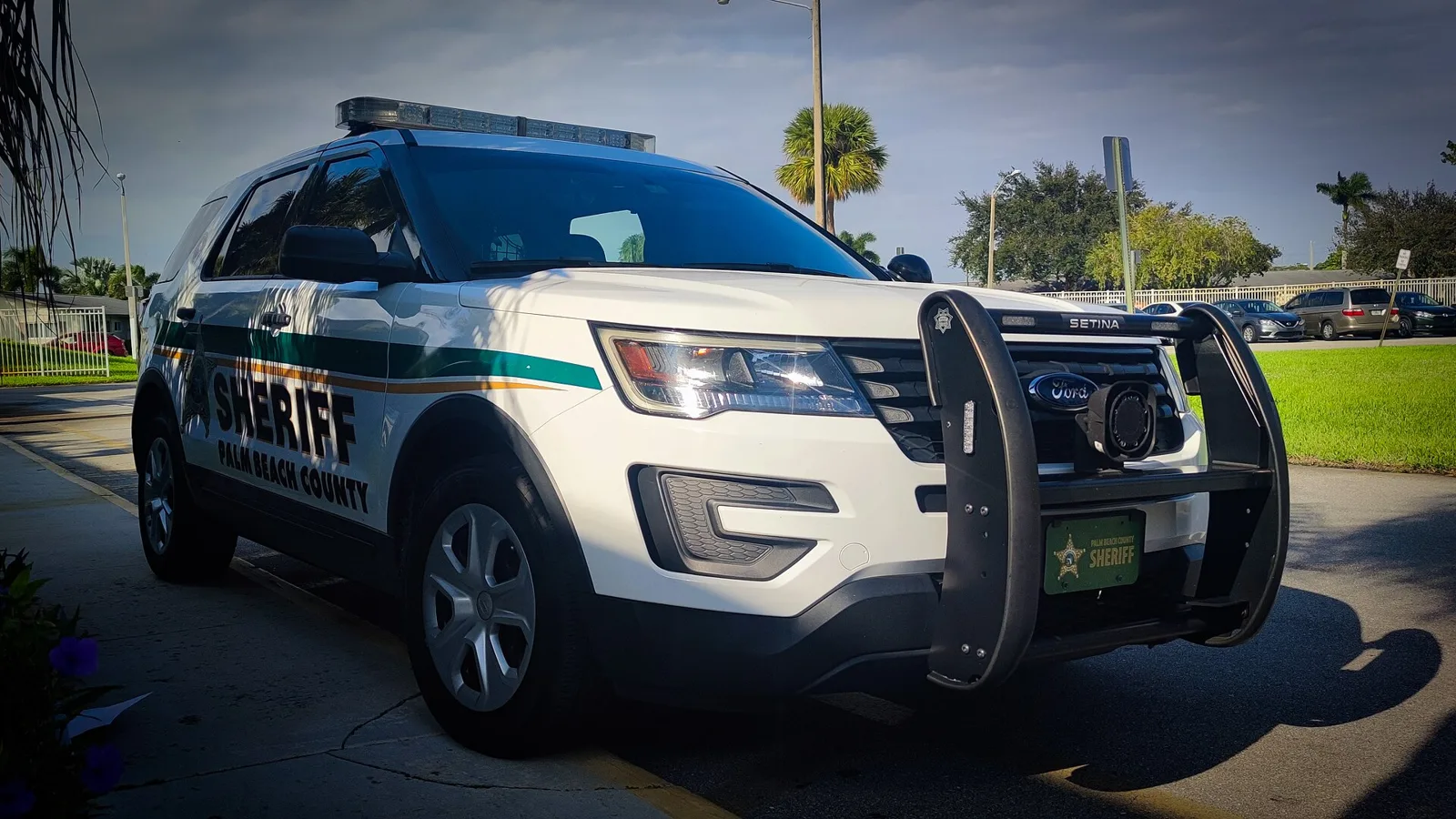 A Palm Beach County Sheriff's Office patrol car; the sheriff's office polices Wellington under contract with the village.